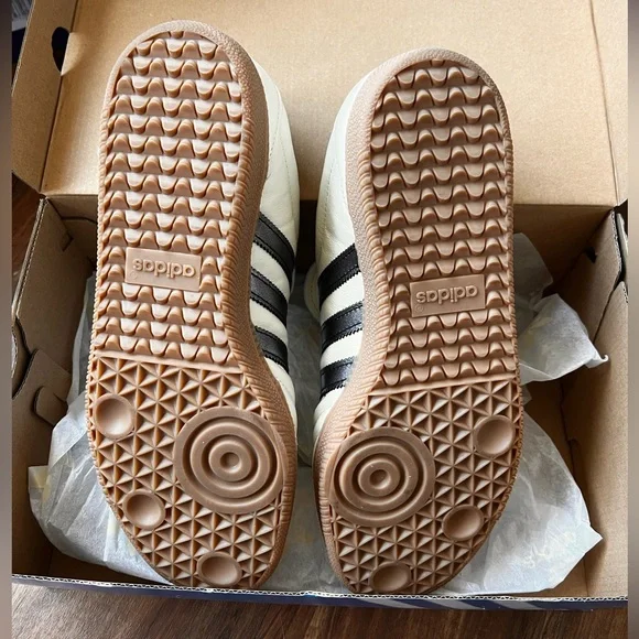 Adidas Samba Long Tongue Sneaker - Picture 3 of 3